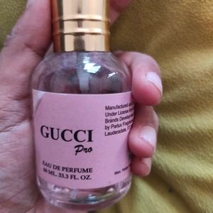 Gucci pink bottle discount perfume