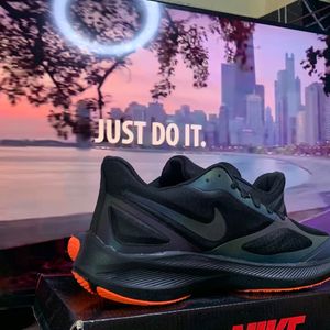 Footwear | Nike guide 10 (Reflector) | Freeup