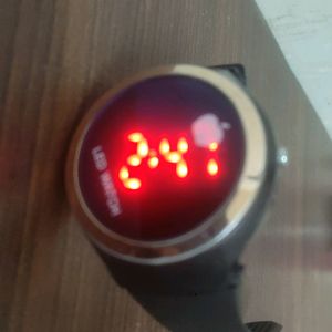 Onyk hot sale digital watch