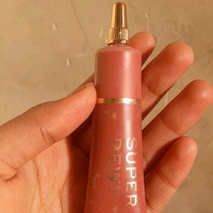 Makeup Revolution Superdewy Liquid Blush You Got Me Blushing