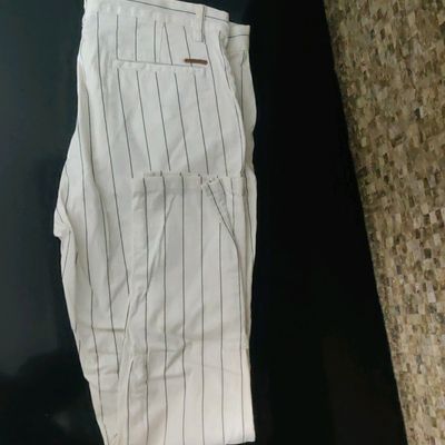 Medium Grey Textured Trousers - Selling Fast at Pantaloons.com