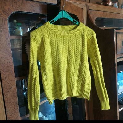 Lemon sale green sweater