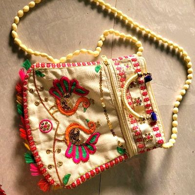 1111A . Shopping Bag, printed Cloth, Attractive Rajasthani Design, size  16