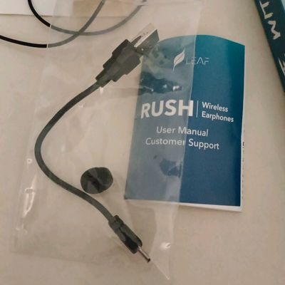 Leaf rush wireless discount earphones