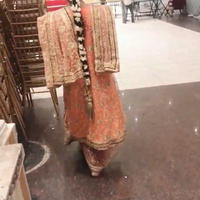 https://s-media-cache-ak0.pinimg.com/originals/12/78/30/127830f15cf7b79621c48c93d0adaac…  | New wedding dress indian, Bridal dress fashion, Pakistani wedding dresses