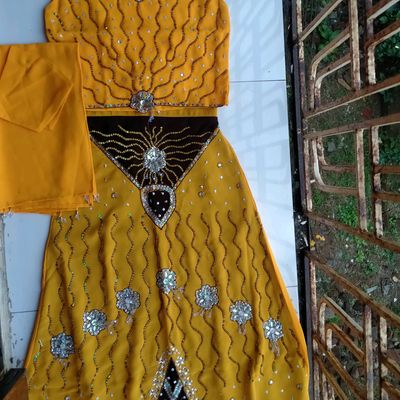 Buy Aarika Girl's Silk Lehenga Choli Set (LCH-23207_Cream-Orange_8-9 Years)  at Amazon.in