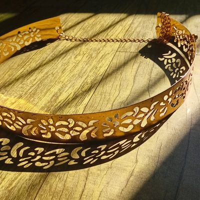 Buy Golden Ethnic tie-up Waist Belt For Sarees And Lehengas - Lobaanya