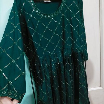 Terquois Bottle Green Colour Spaghetti Tiered Dress