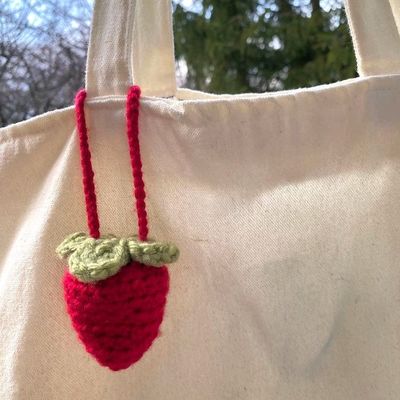 PDF PATTERN : Strawberry Bag Crochet Pattern Fruit Purse Crochet Pattern Handbag  Crochet Tutorial Crochet Accessories Patterns - Etsy