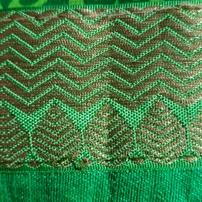 Buy Green Sarees for Women by SERONA FABRICS Online | Ajio.com