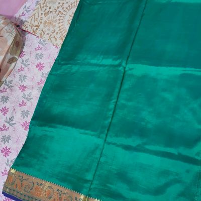 Various Colors Are Available Designer Peshwai Silk Paithani Saree at Best  Price in Nashik | Sahyadri Garments And Stationery Pvt. Ltd.