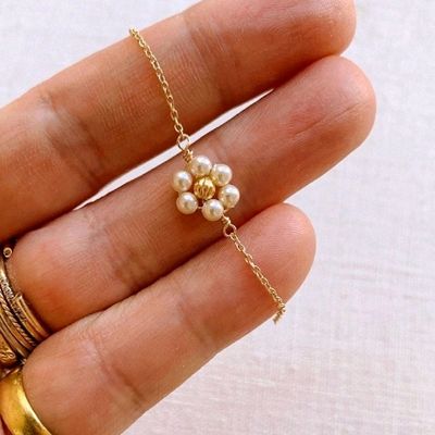 Gold Plated Silver Cultured Mother of Pearl Daisy Flower Necklace, 16