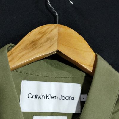 Calvin Klein Jeans Men Printed Casual Green Shirt - Buy Calvin