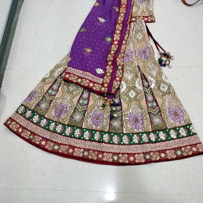 Mehndi on sale ghagra choli