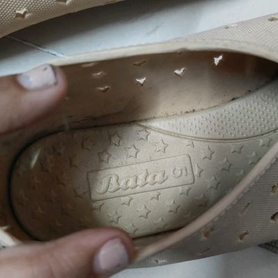 Bata on sale rainy collection