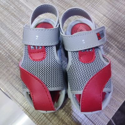 Multicolor Kids Boys Sandals at Rs 256/pair in Agra | ID: 25120197873