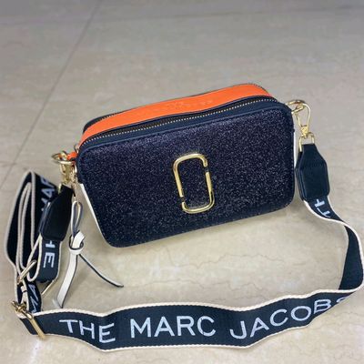 Marc Jacobs Pearl Snapshot Crossbody Bag in Black