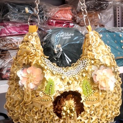 Golden Velvet w Sequins Indian Traditional Potli Clutch Wedding Pouch Purse  Bag | eBay