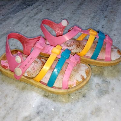 Girls Footwear 1 2years Pink Kids Chu Chu Sound Sandals Shoes