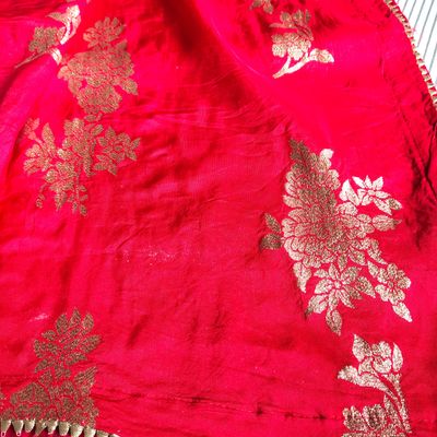 Non Catalogue Heavy Aura Rich Cotton Silk Readymade Blouse Designer Saree  Catalogue - The Ethnic World