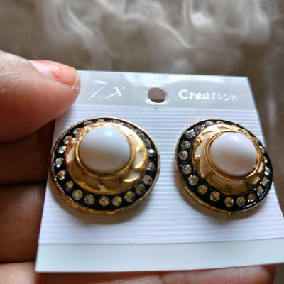 Big Pearl Studs | 30mm Diameter | Flat Back | Light Weight Pearl Studs –  Jewellery Hat