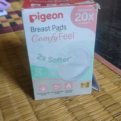 BREAST PADS ComfyFEEL 12 PCS BOX - Pigeon