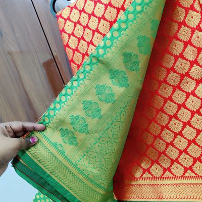 Price:- 12000/- Pure banarasi katan silk saree #banarasikatanbywt Beautiful  bridal pattu Sarees by @weaving_thread Please DM or… | Instagram