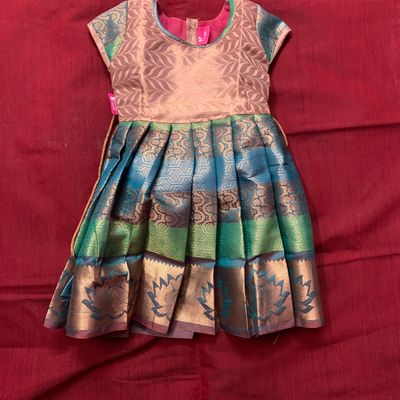 Pavadai sattai for baby on sale girl