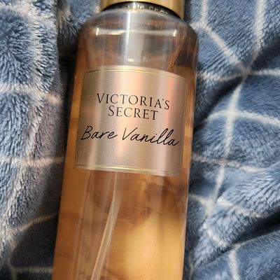Victoria's Secret Bare Vanilla Fragrance Mist - Import Parfumerie