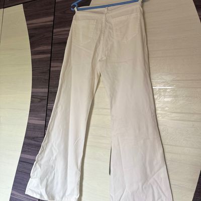Buy White Jeans & Jeggings for Women by SHOWOFF Online | Ajio.com