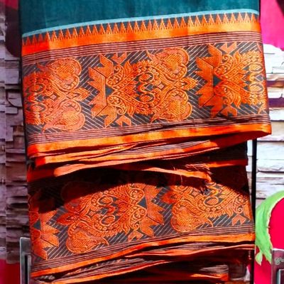 Wholesale Saree Dealers - Designer Sarees Rs 500 to 1000 - SareesWala.com