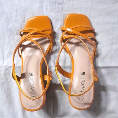 Buy Mijas Trendy Yellow Flat Sandals for Women Online at Best Prices in  India - JioMart.