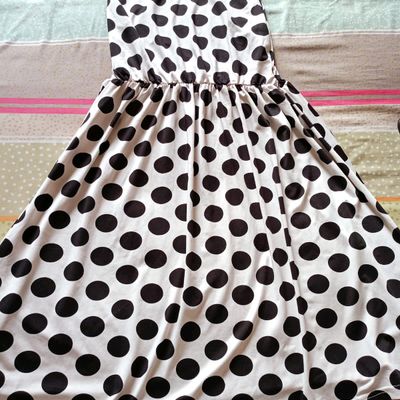 Get Retro Style Black And White Polka Dot Smocking Dress at ₹ 2599 | LBB  Shop