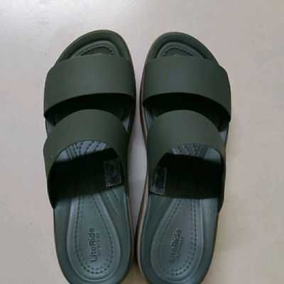 Crocs Splash Glossy Fisherman Black Women Sandal - Crocs™ India