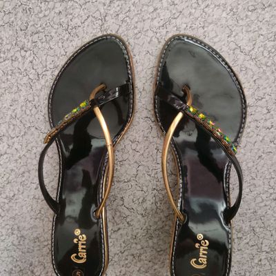 Carrie chappals sale