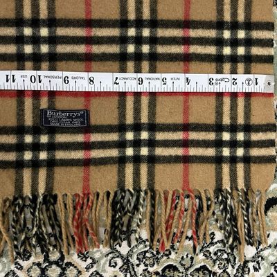 Burberry lambswool outlet scarf