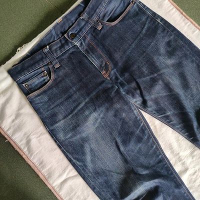 Jeans in cheap outlet price