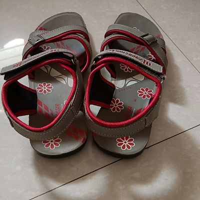 Roadstar chappal clearance