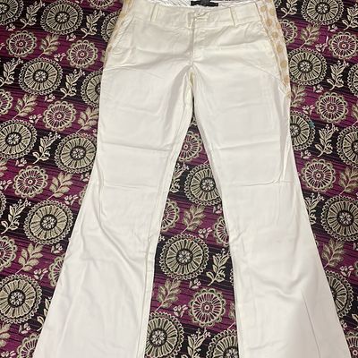 White trousers designs | Women trousers design, Pants women fashion, Trouser  designs