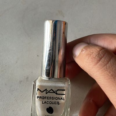Apple Mac Moisturiser Lip Gloss Nail Polish - Buy Apple Mac Moisturiser Lip  Gloss Nail Polish online in India