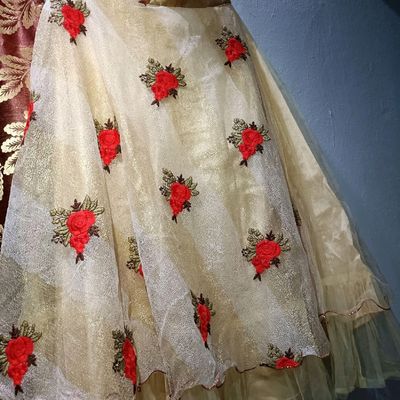 Red Lehenga with Golden Work for Bridal Wear #BN139 | Red bridal dress,  Pakistani bridal dresses, Pakistani wedding outfits