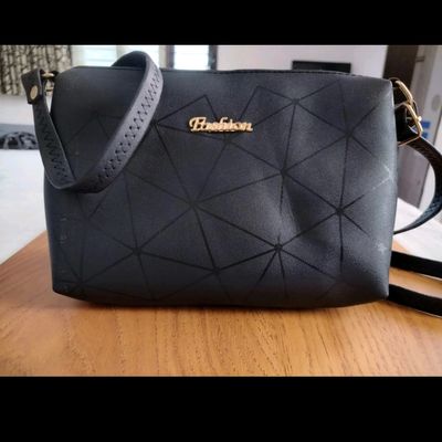 Black sling bag branded hot sale