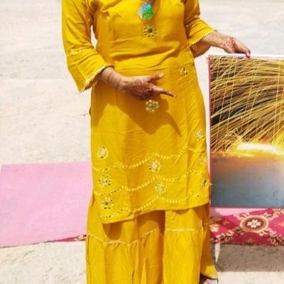 Yellow kurti for hot sale haldi function