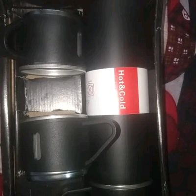  Stainless Steel Vacuum Flask Set With 3 Steel Cups