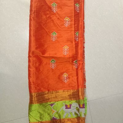 Katan Silk Saree with Zari Border – Sassy Je