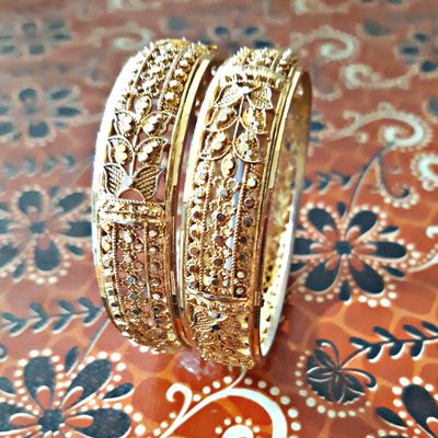 City deals gold bangles