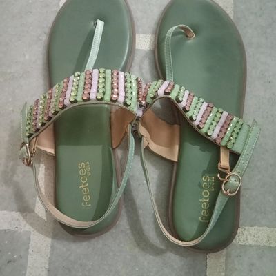 Ladies Flat Sandals at Rs 160/pair in New Delhi | ID: 2850950818088