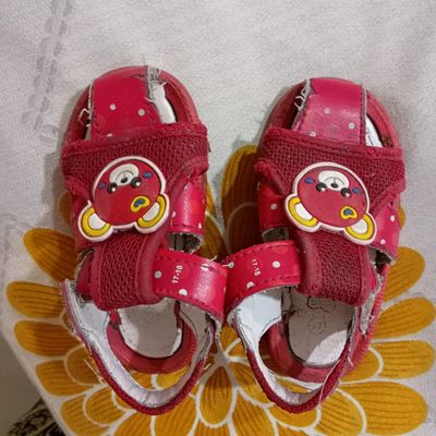 Red sandals hot sale baby girl