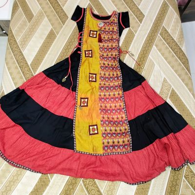 Buy Traditional Elegance. Hand Embroidered Ilkal & Zardozi Ethnic Kurta /  Dress - Regal Black Online