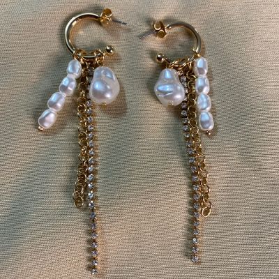 H and clearance m pearl earrings